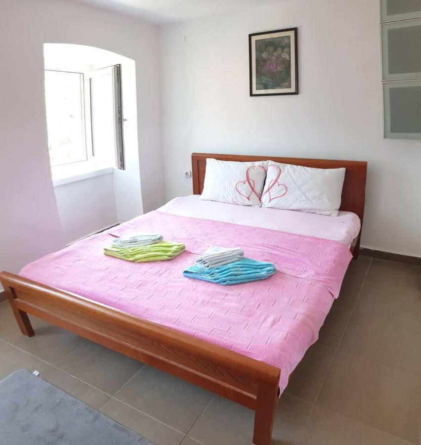 Guest House Maza Kotor Exterior foto